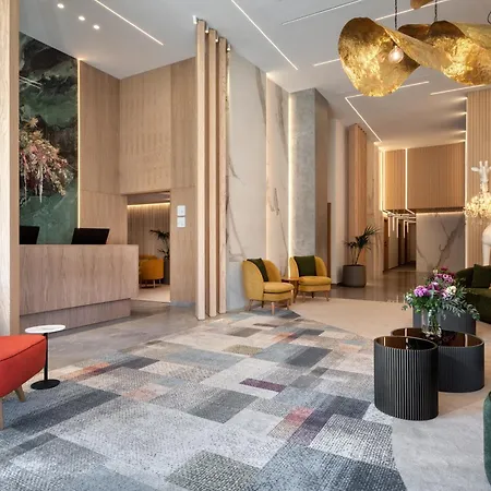 Hilton Garden Syggrou Avenue 4*