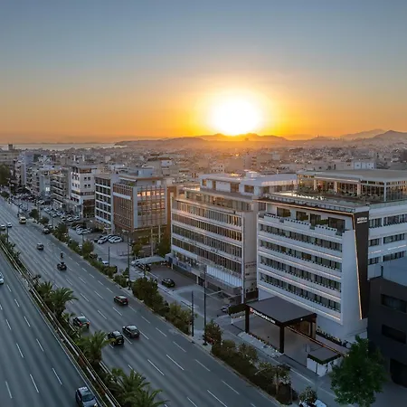 Hotel Hilton Garden Syggrou Avenue 4*