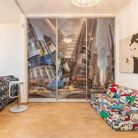 Pop Art - Experience Local Vibes Apartment