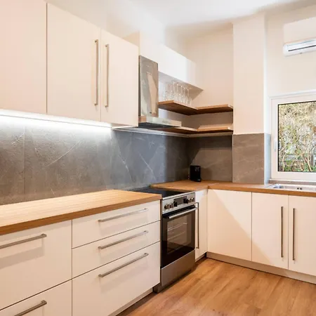 Apartment 4bd With Outdoor Jacuzzi Garden Athens