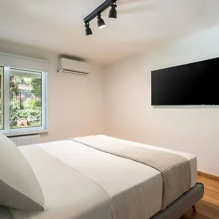 4bd With Outdoor Jacuzzi Garden Athens