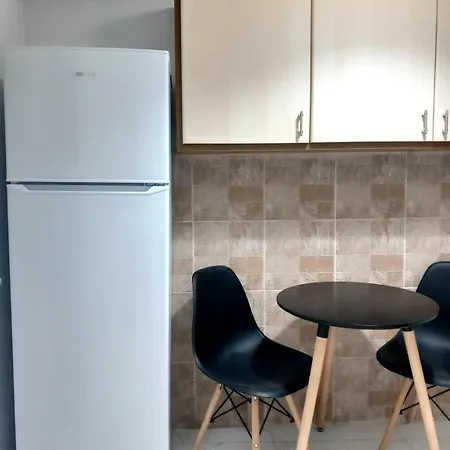Apartment Petralona Antistratou