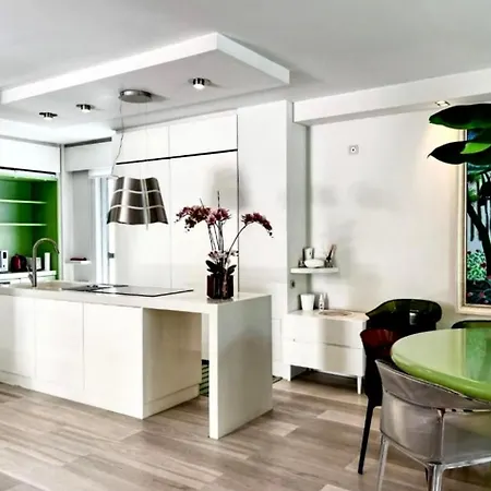 Villa Laguna Blue - Kavouri Vouliagmeni Front *