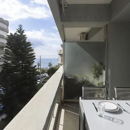 Renovated With Sea View In Palaio Faliro * Athens