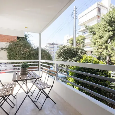 Seaside Elegance Brand New 2bd Luxury Apartment