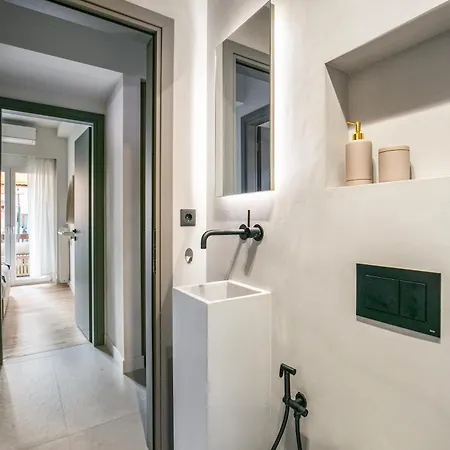 Belmont - 2 Bedroom & Balcony In 아파트 *