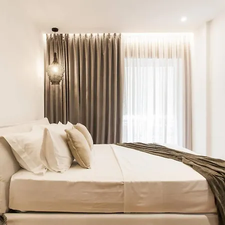 2 Level Beachfront Luxury By The Olon Athens