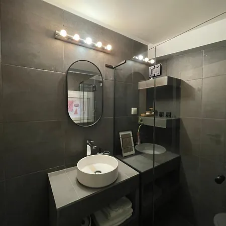 Ermoo Modern Living