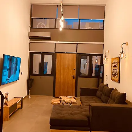 Apartment Loft -nomad Friendly # Superhost Hub# Athens