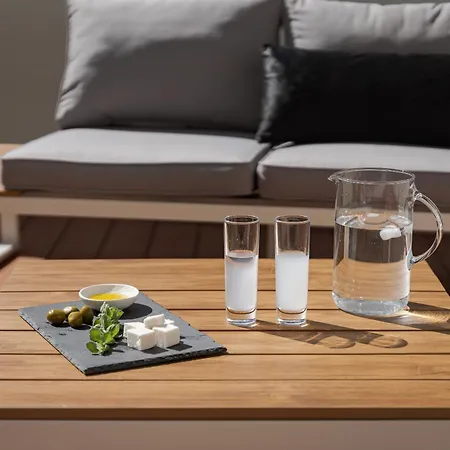 Athena's Lemon Grove Glyfada Apartment
