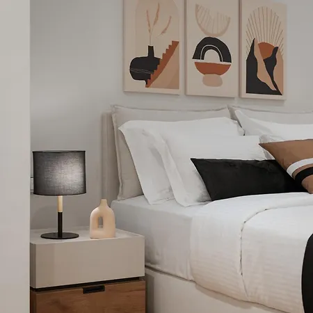 Athena's Lemon Grove Glyfada Apartment