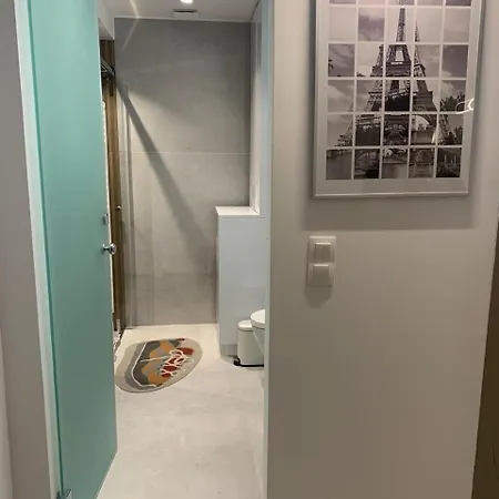 Stylish & Cozy 1 Bedroom In Lycabetus Apartment *