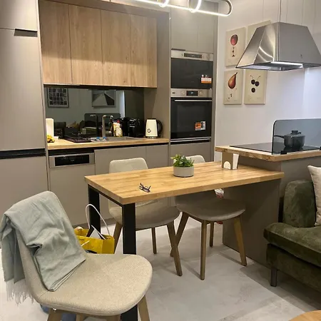 Apartment Stylish & Cozy 1 Bedroom In Lycabetus