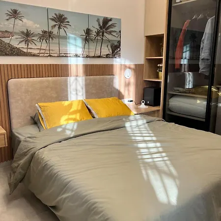 Apartment Stylish & Cozy 1 Bedroom In Lycabetus