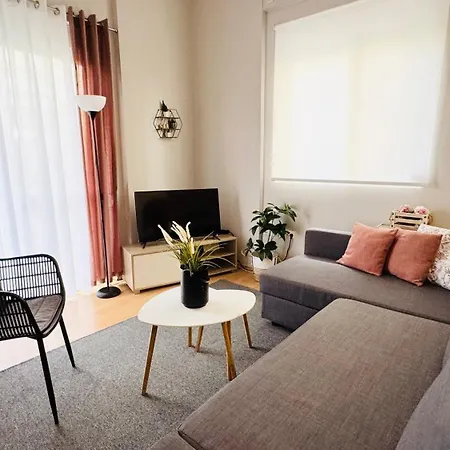 Elegant Glyfada Apartment-private Garden-near Metro Apartment Athens