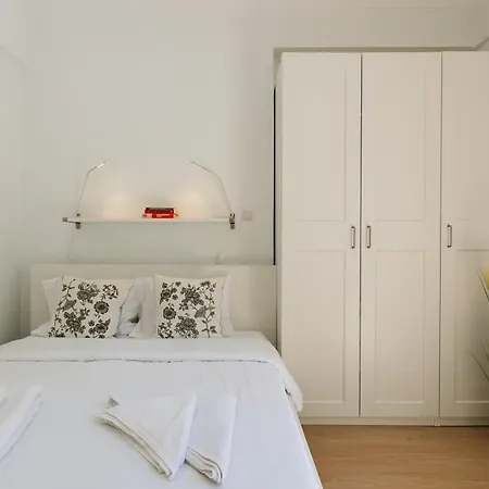 Ideal Escape For 2 Apartment