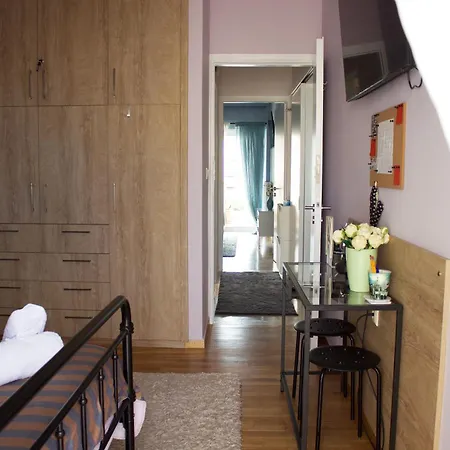 Welcome To Elena's Suite! Apartment