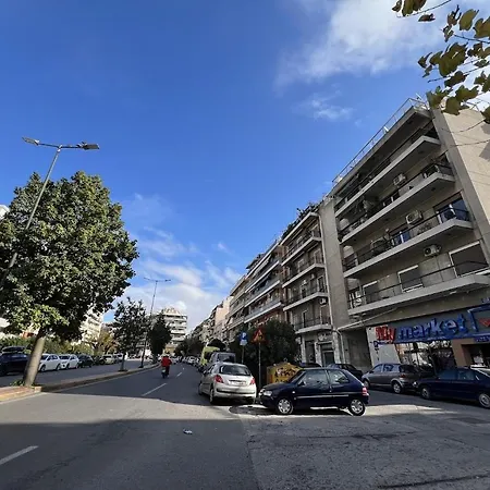 Elegant Near Megaro Metro Athen