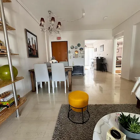 Welcome To Elena's Suite! Apartment *
