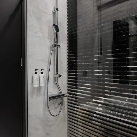 Stylish Elite 2bd In Kolonaki Apartamento