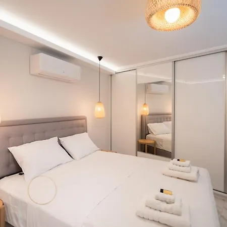 Villa Modern 2bdr On Riviera