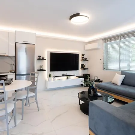 Modern 2bdr On Riviera Villa *