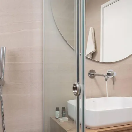 2-bdr Sv Elegance Luxury With Shared Pool * Athens
