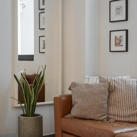 Apartment Orpheas Comfy