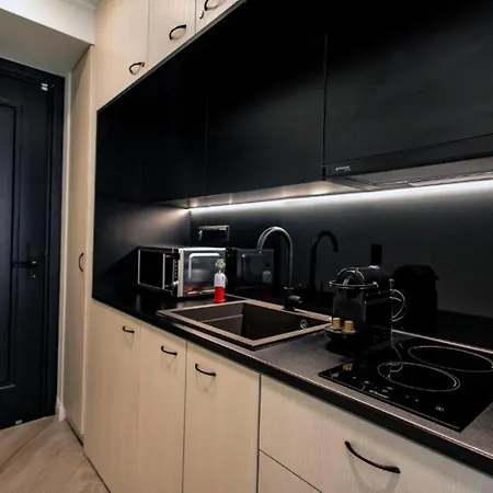 Triple A - Urban Lifestyle In Psiri-platia Theatrou - Free Parking! Hotel apartamentowy *