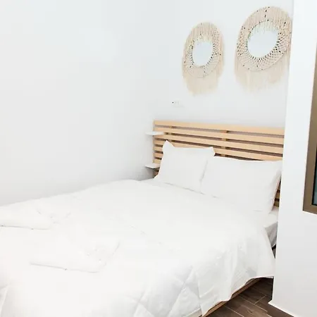 Comfortable 2 Bd Near Sintagma Square Apartment *