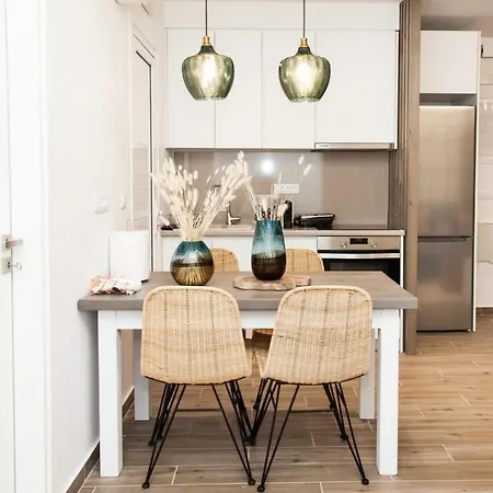 Apartment Comfortable 2 Bd Near Sintagma Square