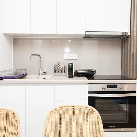 Comfortable 2 Bd Near Sintagma Square * Athens