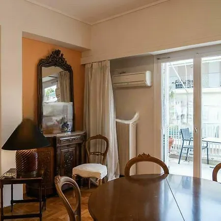 Premium Vintage In Historic Apartment Athens