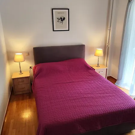 Family Flat For 4 Next To The Flisvos Marina Apartment