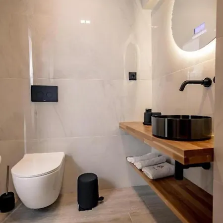 Triple A - Athina Harmony Collection - Heart Of - Free Parking! Aparthotel
