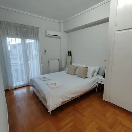 Apartment Plaka Flat With View Of Acropolis Athen