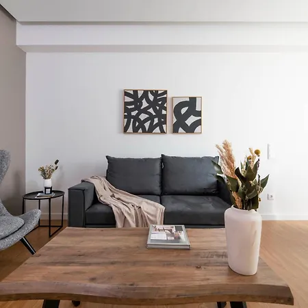 Monastiraki Living Flats By Upstreet