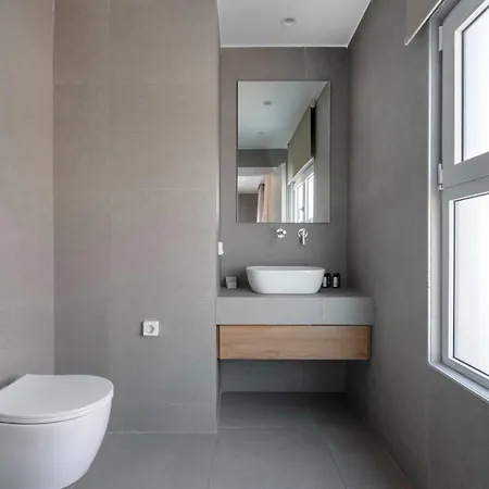 Monastiraki Living Flats By Upstreet