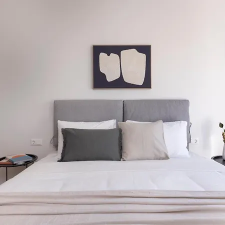 Monastiraki Living Flats By Upstreet * Athens