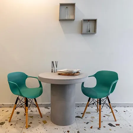 Furla Apartment *