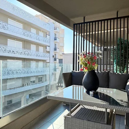 Sky - Cloud9 In The Apartment Athens