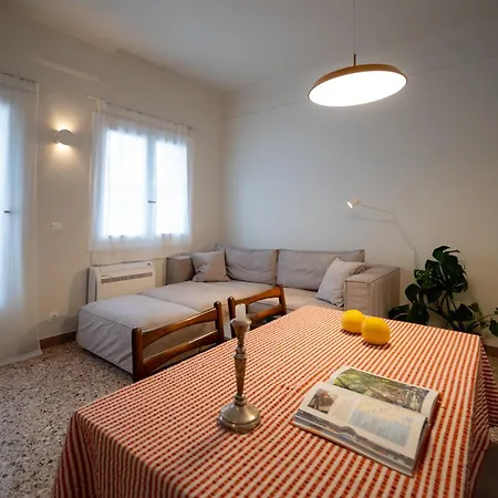 Aegis Filoppapou - Somon Apartment