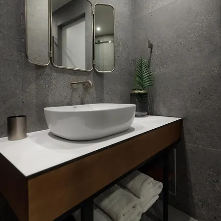 Vision Gazi Apartment *