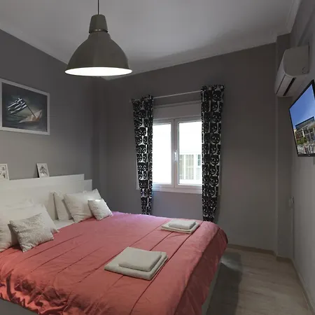 Apartment Comfortable Opposite Acropolis Athens