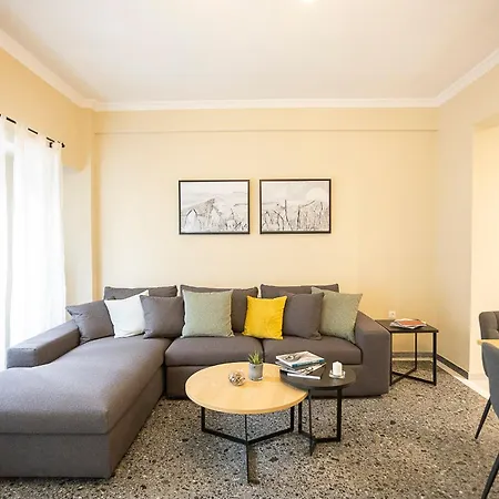 Spacious 2-bedroom Retreat In The Heart Of