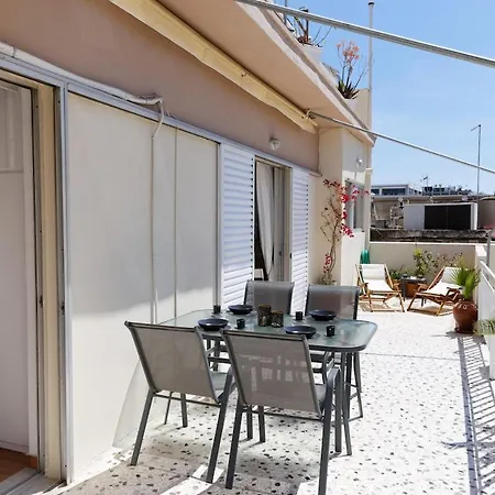 아파트 Sunny Penthouse For Balcony Lovers *