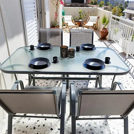 아파트 Sunny Penthouse For Balcony Lovers