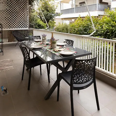 Tropicana Apartment Athens
