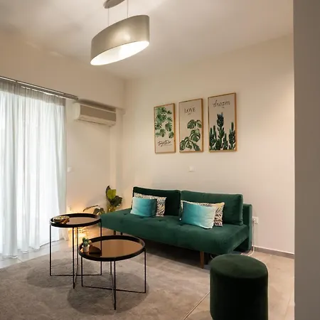 Tropicana Apartment *