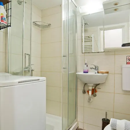 Cozy At Kallithea Apartment